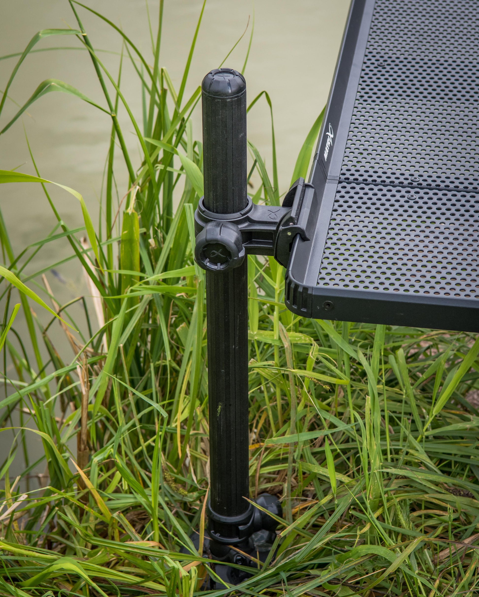 Folding Side Tray Clamp