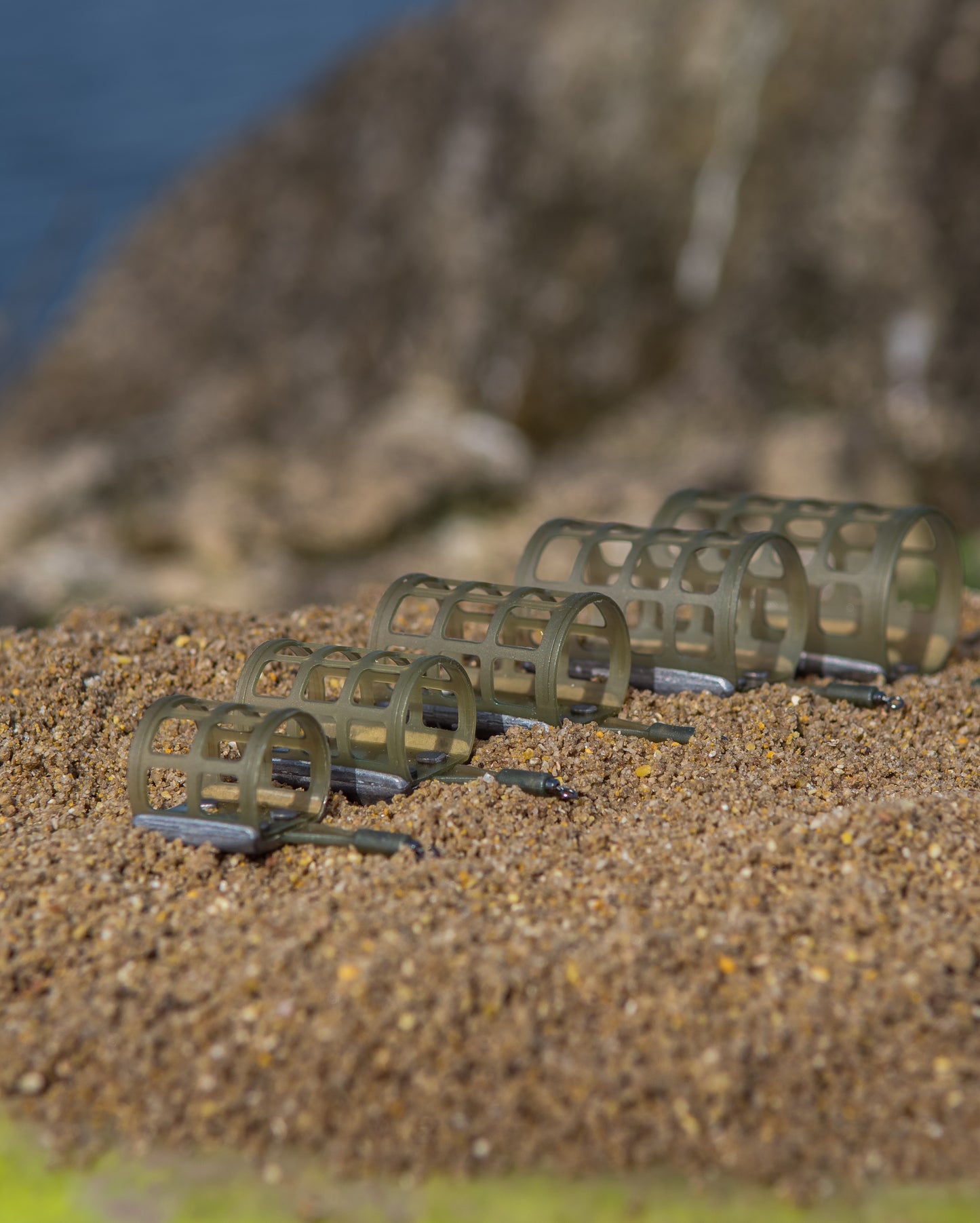Plastic Cage Feeder