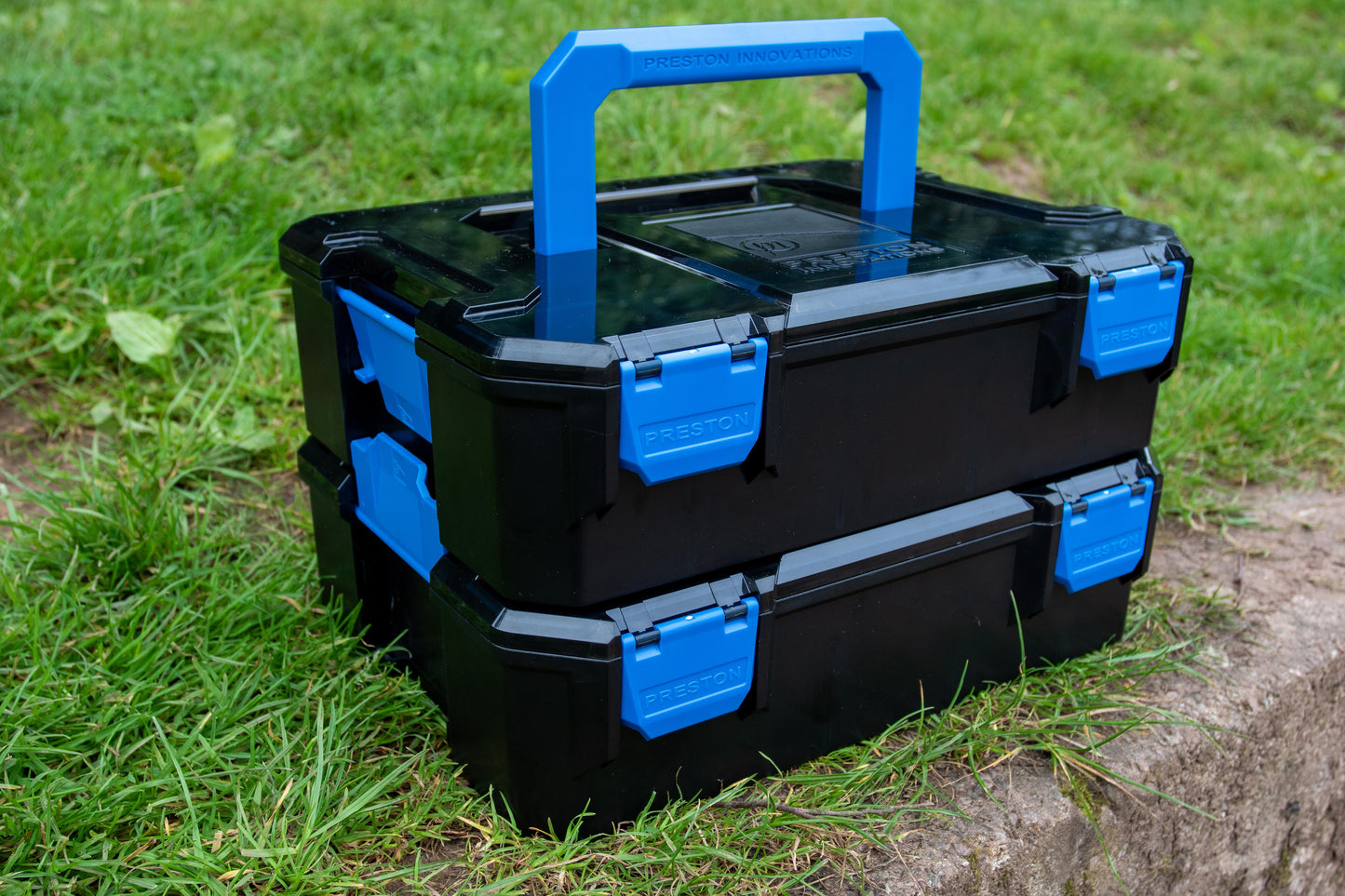 Hardcase Feeder System