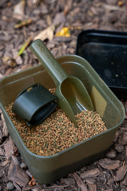 Bait Scoop