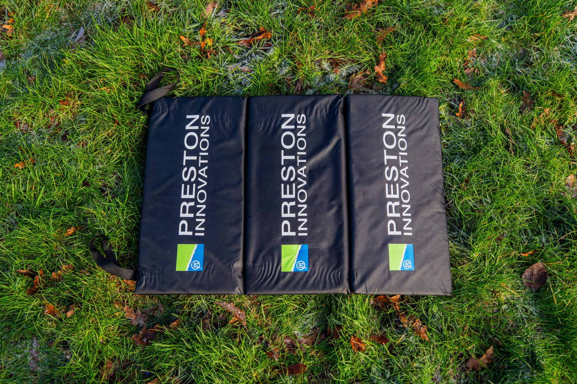Fold Away Unhooking Mat
