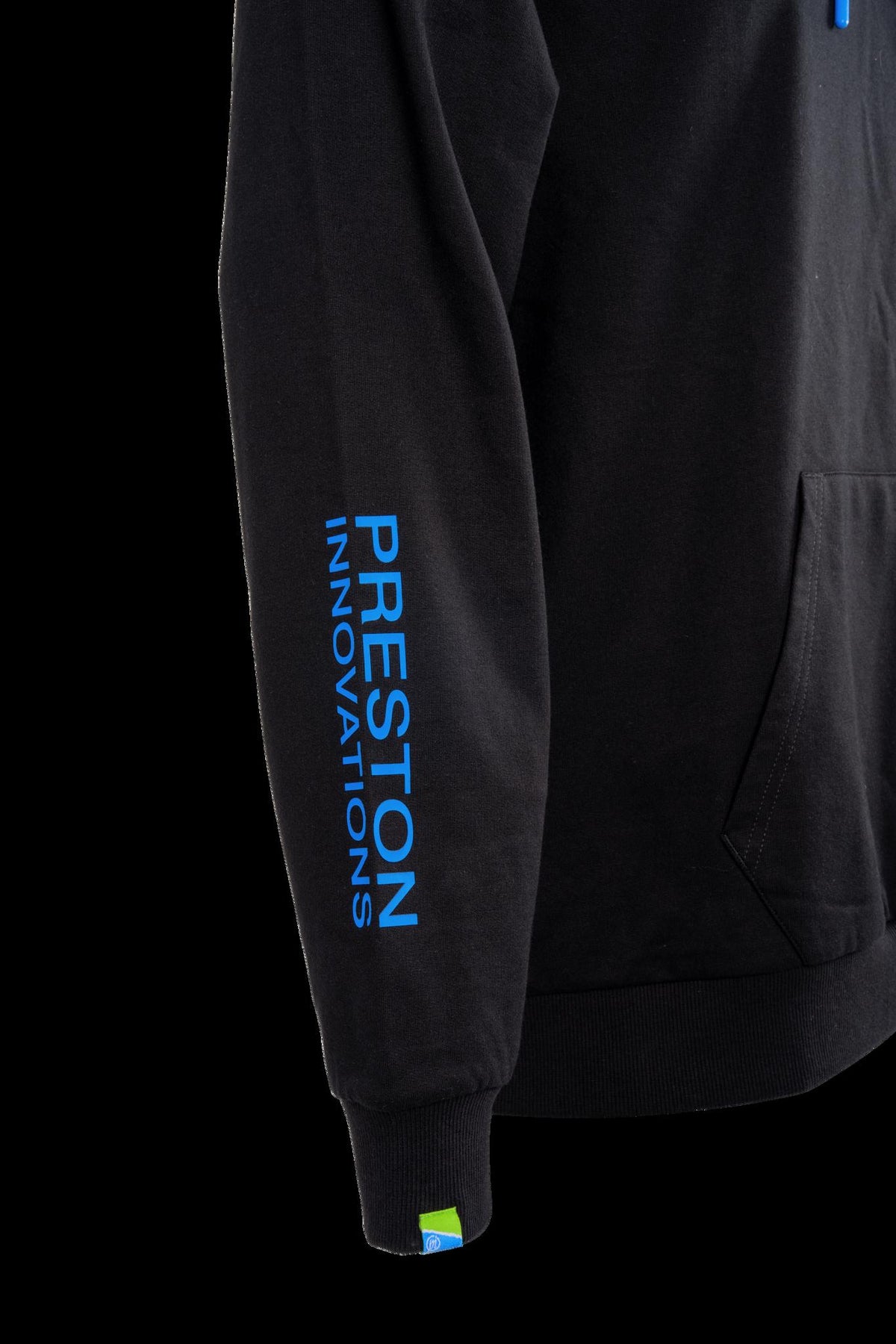 Pro Pullover Hoodie 