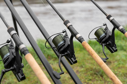 Deluxe River Tripod 3 Rod Wide