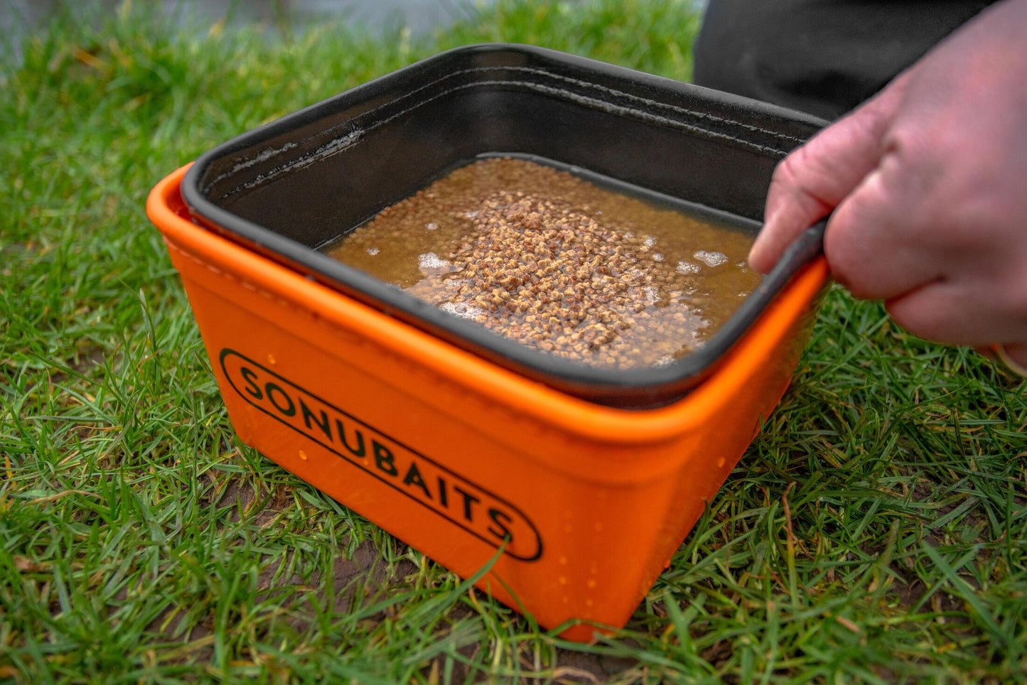 EVA Bait Tub & Strainer Set