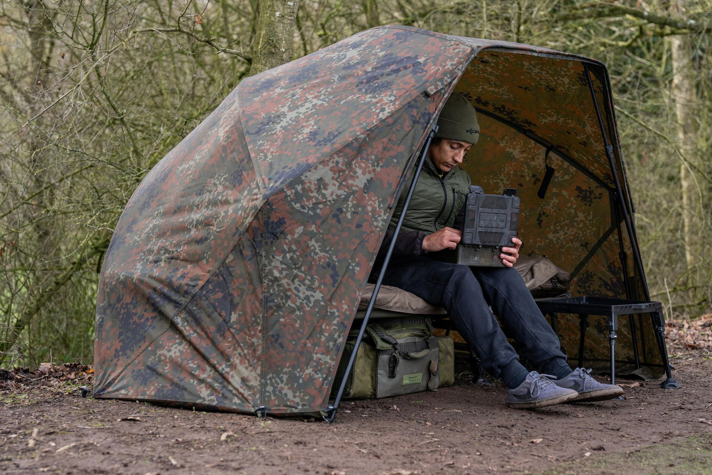 Supa Lite Overnight Brolly Shelter 