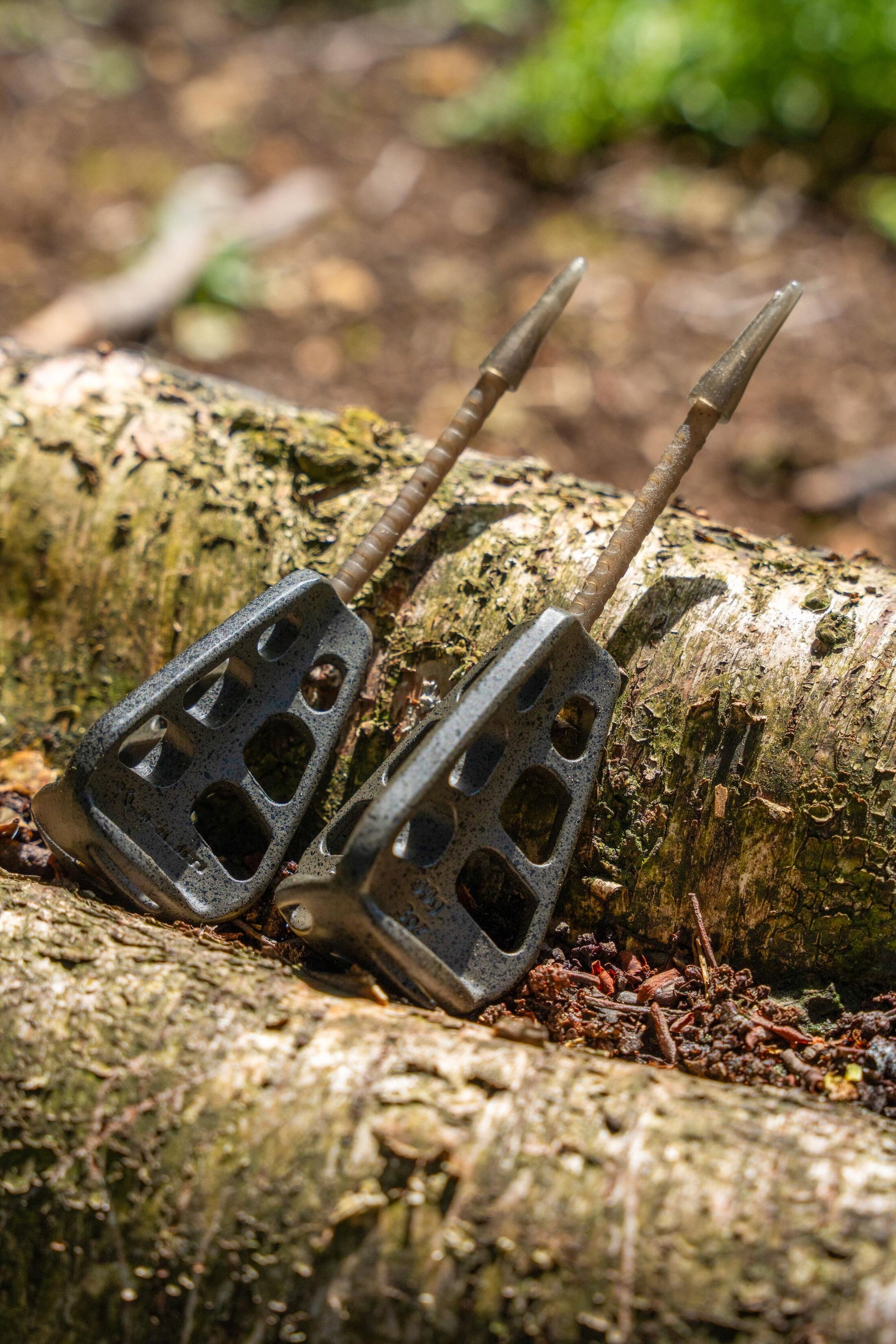 Arrowhead Distance Method Feeder
