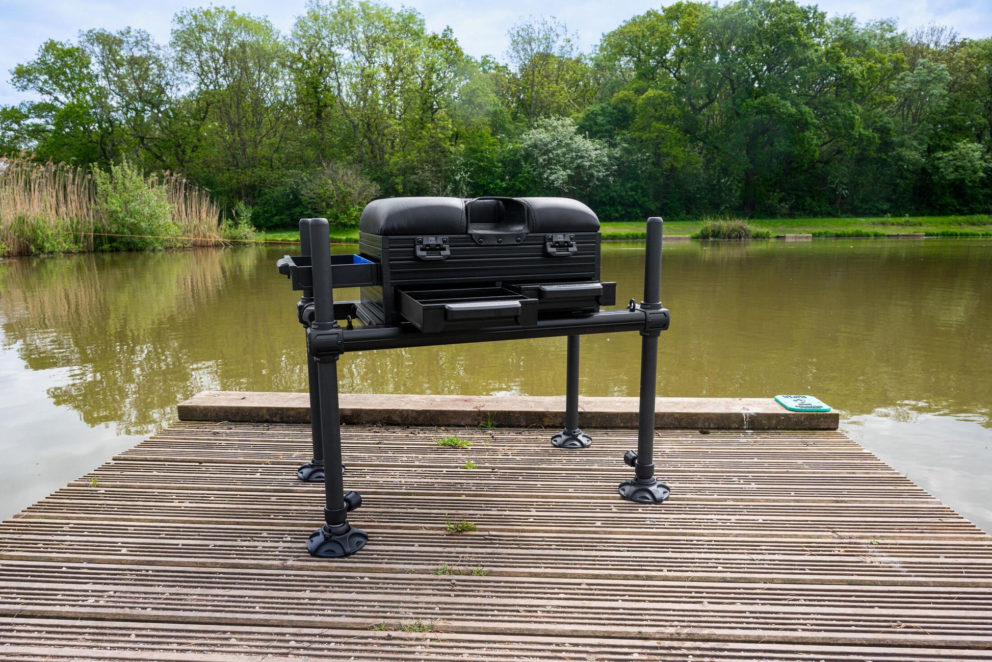 Ignition SL Seatbox Footplatform