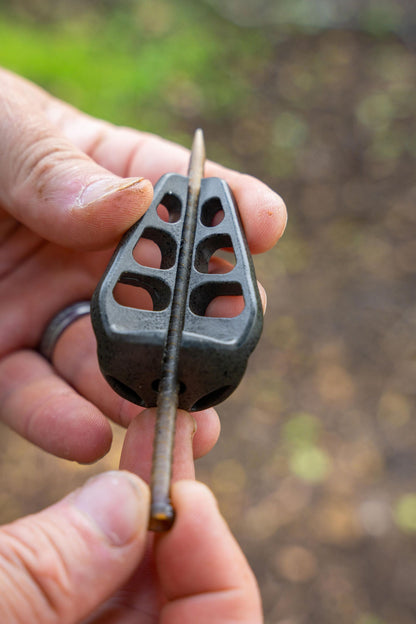 Arrowhead Distance Method Feeder