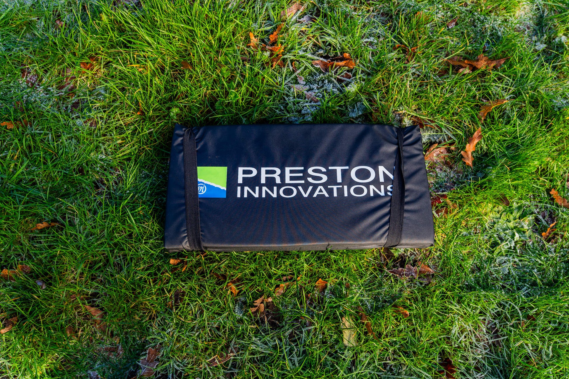 Fold Away Unhooking Mat