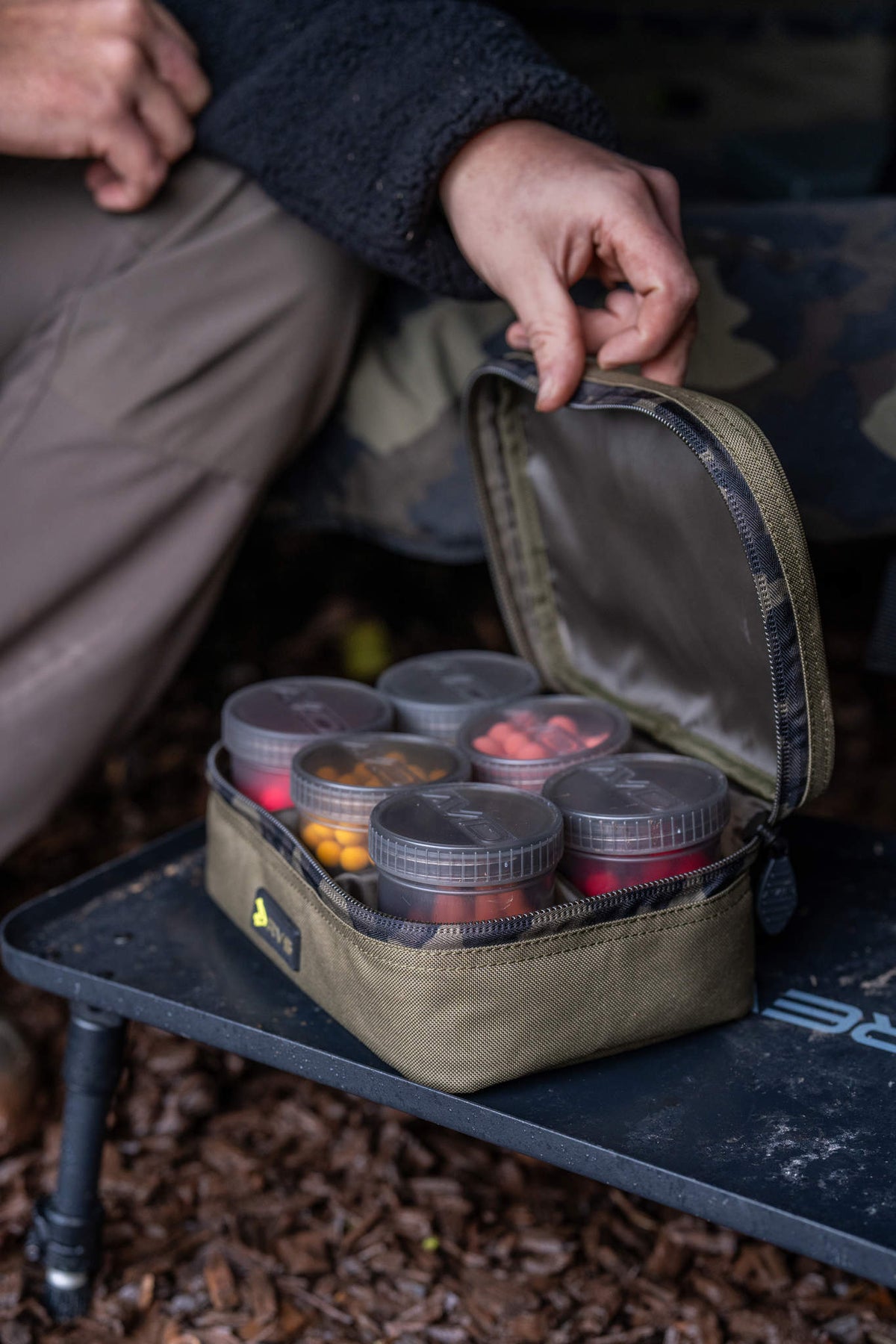 RVS 8-Pot Hookbait Pouch