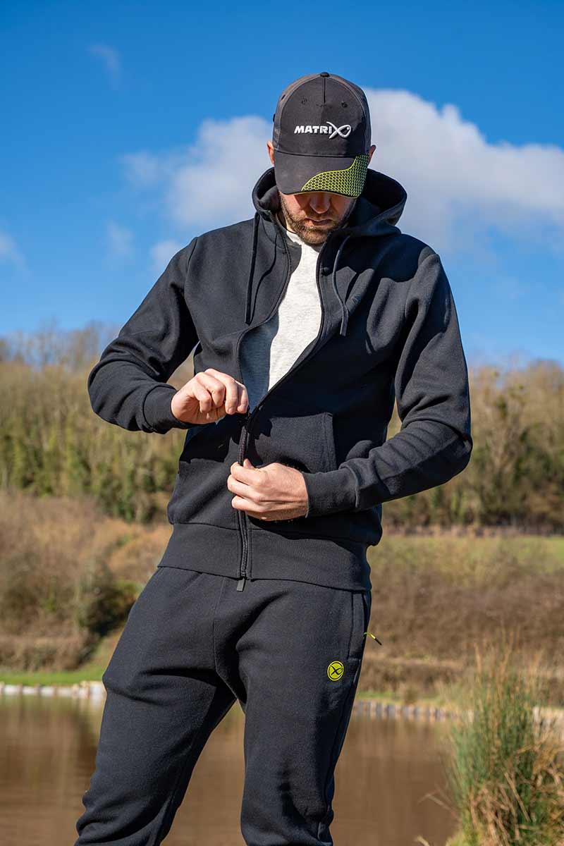 Stealth Zipped Hoody – Black