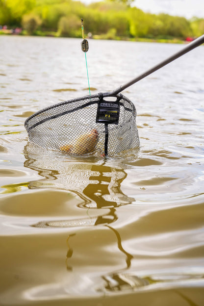 Carbon F1 Latex Landing Net