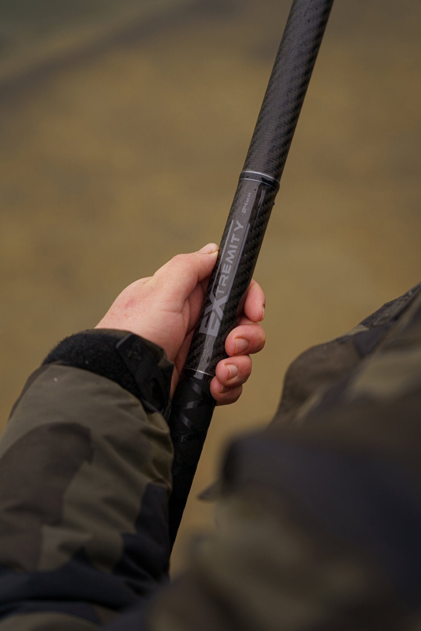 Extremity Throwing Sticks