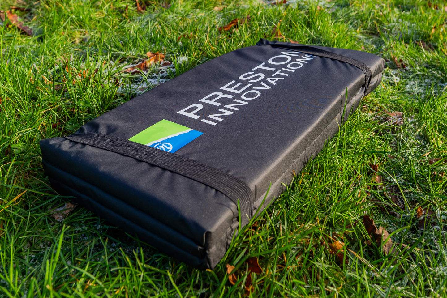 Fold Away Unhooking Mat