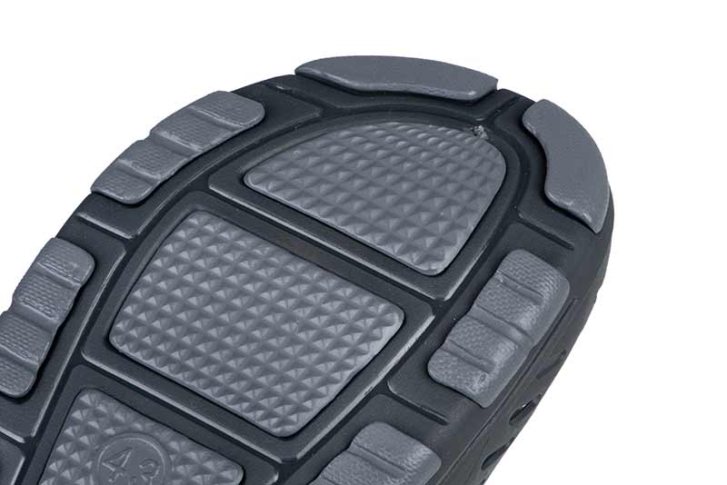 Clogs