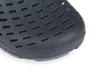 Clogs