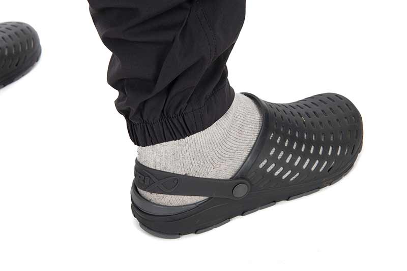 LW Cargo Trousers – Black