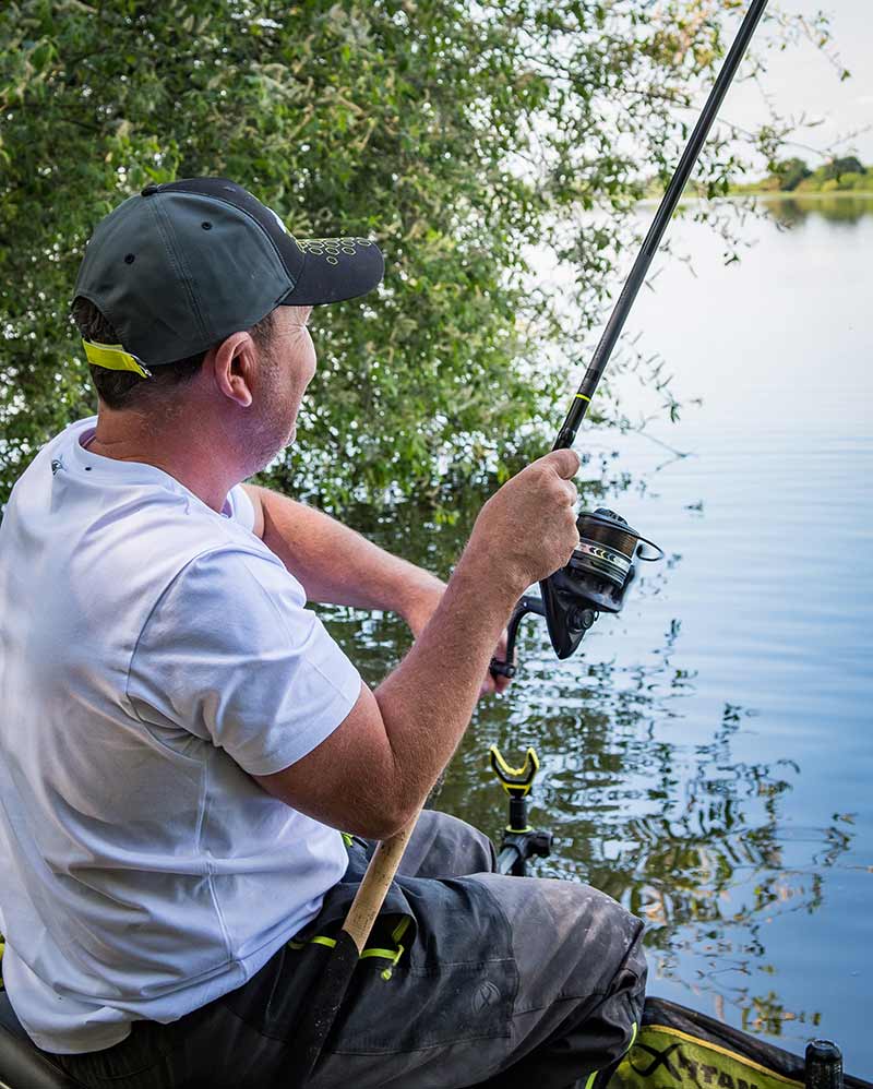Aquos Ultra Reel 6000