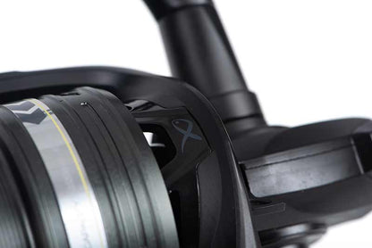Aquos Ultra Reel 6000