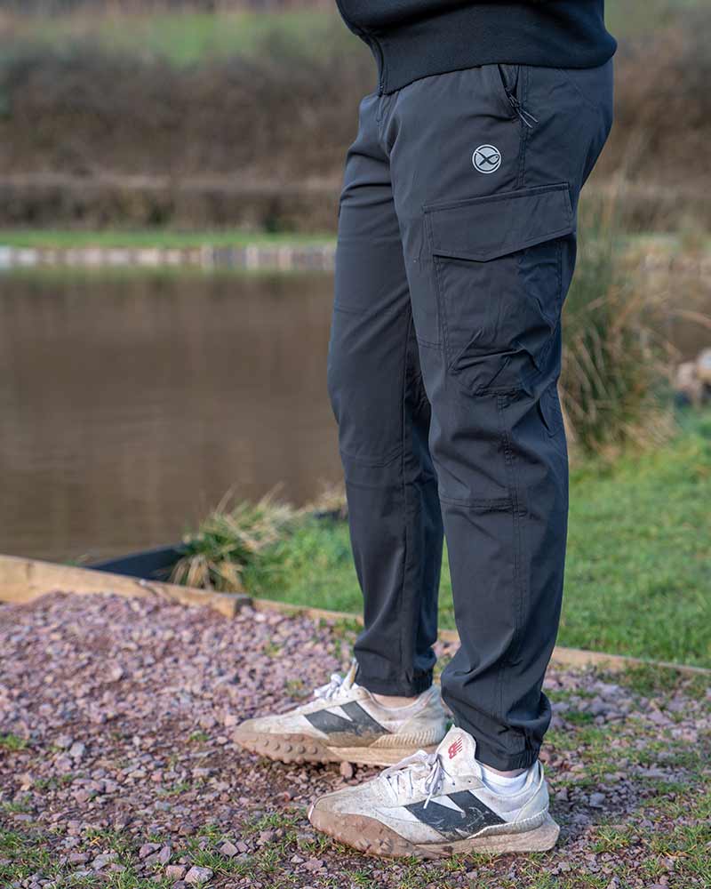LW Cargo Trousers – Black
